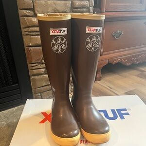 Women’s XtraTuf Salmon Sisters Boots